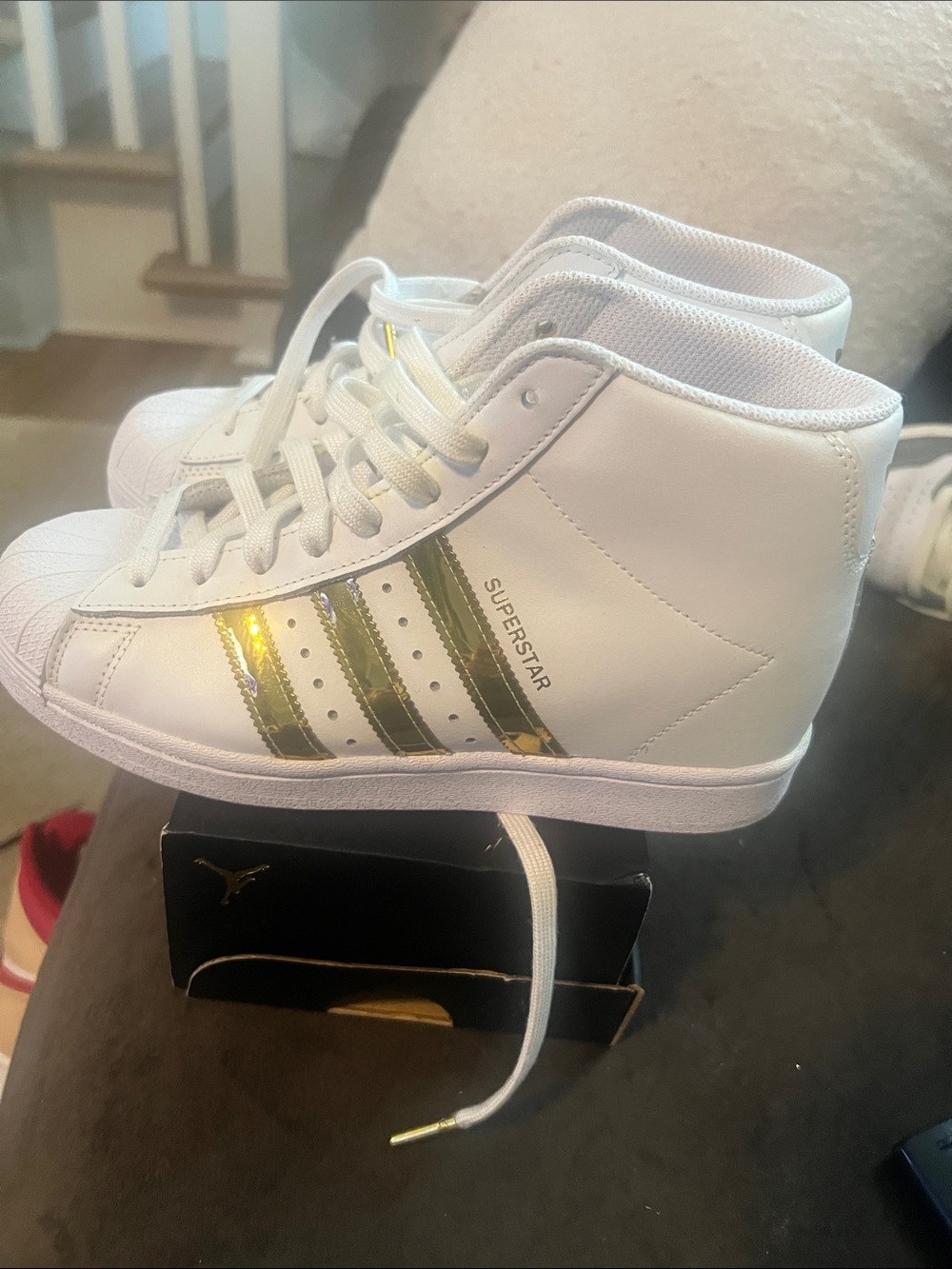 adidas White Sneakers with Gold Accents - Picture 4 of 4